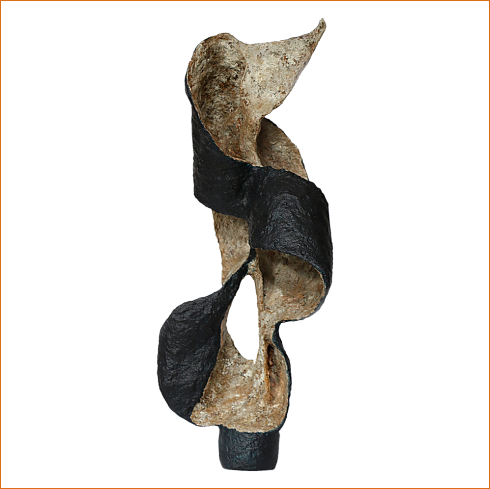 pierre et charbon - sculpture abstraite n°9 en papier mâché - hauteur74cm - patine acrylique effet pierre et charbon