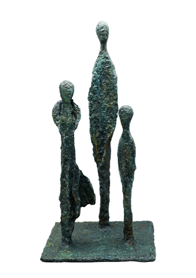 Triada, sculpture n°60 en papier mâché, représente 3 personnages, hauteur 43cm, patine bleu-vert