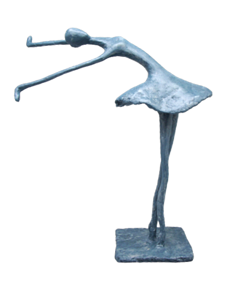 Uma sculpture n°75 en papier mâché, représente une danseuse cambrée en arrière, hauteur 33cm, patine aspect ardoise