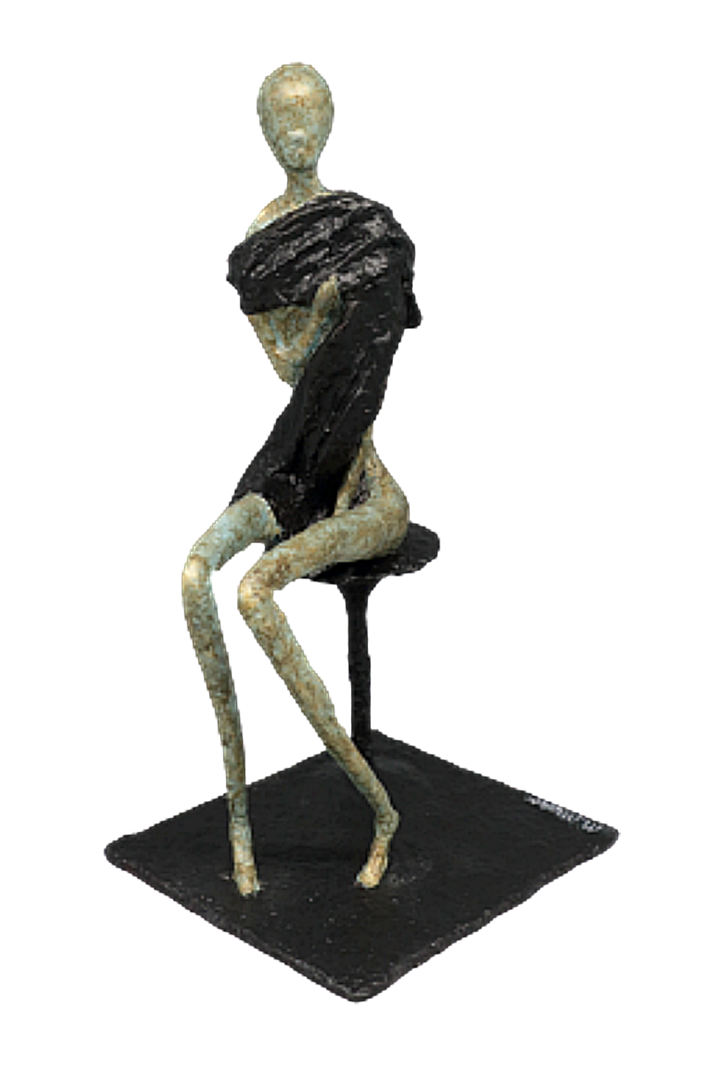 Orlane sculpture n°115 en papier mâché, représente une femme assise avec un drapée sur les épaules, hauteur 40cm, patine acrylique noir et vert de gris
